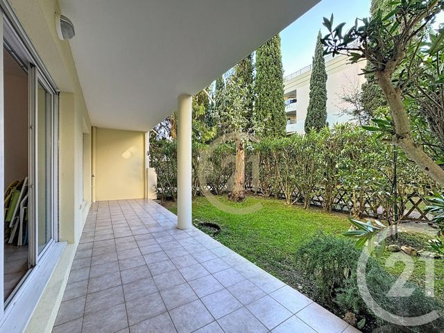 Appartement F2 à vendre - 2 pièces - 49.03 m2 - CANNES - 06 - PROVENCE-ALPES-COTE-D-AZUR - Century 21 Immobilier Conseil