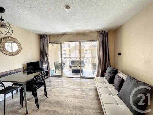 Appartement à vendre - 2 pièces - 30.17 m2 - CANNES LA BOCCA - 06 - PROVENCE-ALPES-COTE-D-AZUR - Century 21 Immobilier Conseil