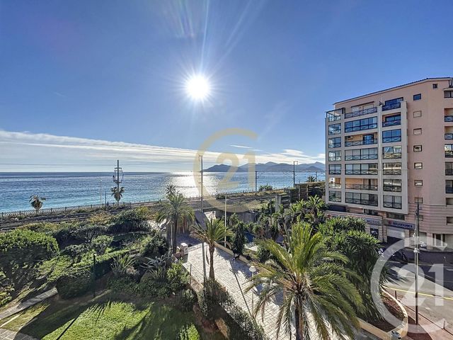 Appartement F2 à vendre - 2 pièces - 34.35 m2 - CANNES LA BOCCA - 06 - PROVENCE-ALPES-COTE-D-AZUR - Century 21 Immobilier Conseil