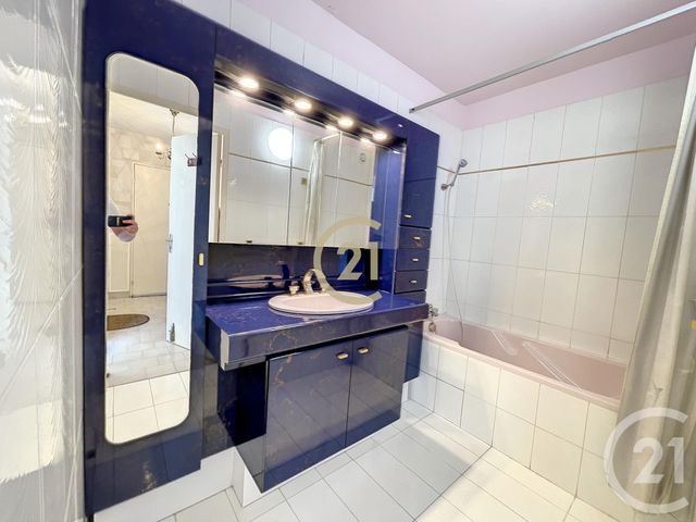 Appartement F2 à vendre - 2 pièces - 49.93 m2 - CANNES LA BOCCA - 06 - PROVENCE-ALPES-COTE-D-AZUR - Century 21 Immobilier Conseil