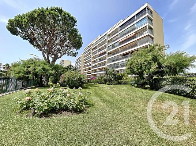 Appartement F2 à vendre - 2 pièces - 52.0 m2 - CANNES LA BOCCA - 06 - PROVENCE-ALPES-COTE-D-AZUR - Century 21 Immobilier Conseil