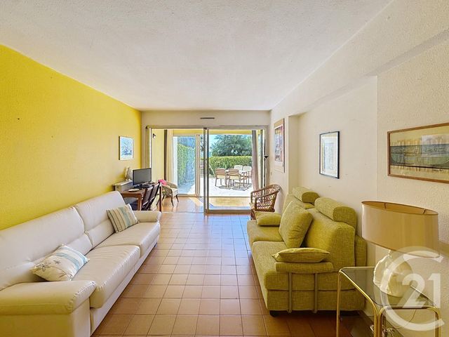 Appartement F2 à vendre - 2 pièces - 43.21 m2 - CANNES LA BOCCA - 06 - PROVENCE-ALPES-COTE-D-AZUR - Century 21 Immobilier Conseil