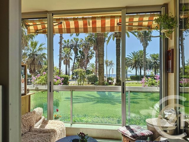 Afficher la photo en grand Appartement F2 à vendre - 3 pièces - 52.83 m2 - CANNES LA BOCCA - 06 - PROVENCE-ALPES-COTE-D-AZUR - Century 21 Immobilier Conseil