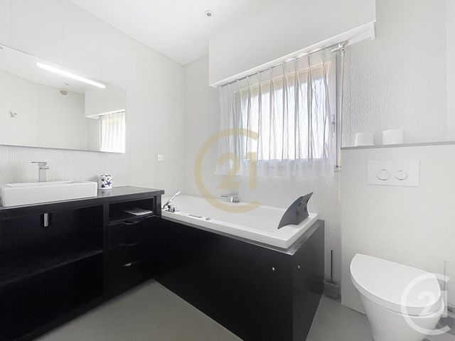 Appartement F3 à vendre - 3 pièces - 125.0 m2 - CANNES LA BOCCA - 06 - PROVENCE-ALPES-COTE-D-AZUR - Century 21 Immobilier Conseil