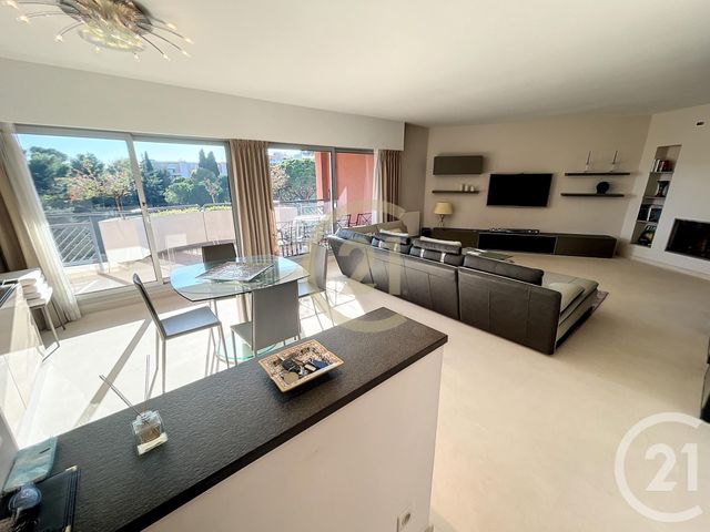 Appartement F3 à vendre - 3 pièces - 125.0 m2 - CANNES LA BOCCA - 06 - PROVENCE-ALPES-COTE-D-AZUR - Century 21 Immobilier Conseil