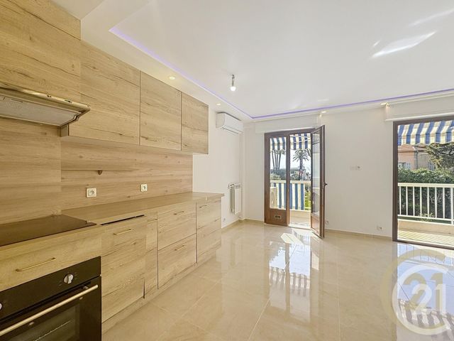 Appartement T3 à vendre - 3 pièces - 62.2 m2 - CANNES LA BOCCA - 06 - PROVENCE-ALPES-COTE-D-AZUR - Century 21 Immobilier Conseil