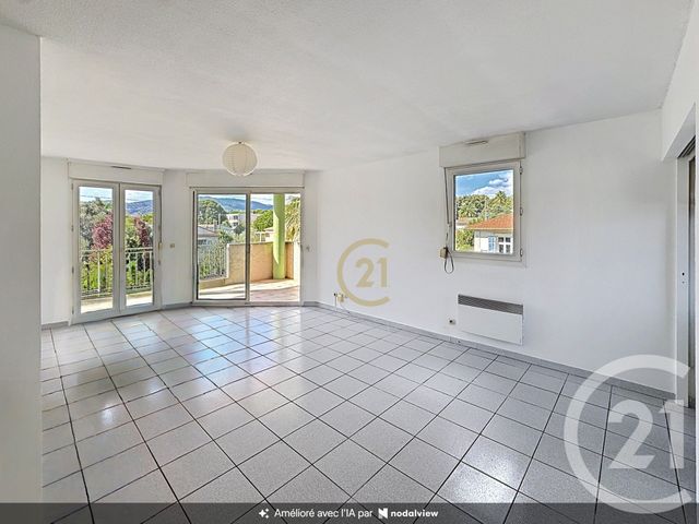 Appartement F3 à vendre - 3 pièces - 65.23 m2 - CANNES LA BOCCA - 06 - PROVENCE-ALPES-COTE-D-AZUR - Century 21 Immobilier Conseil