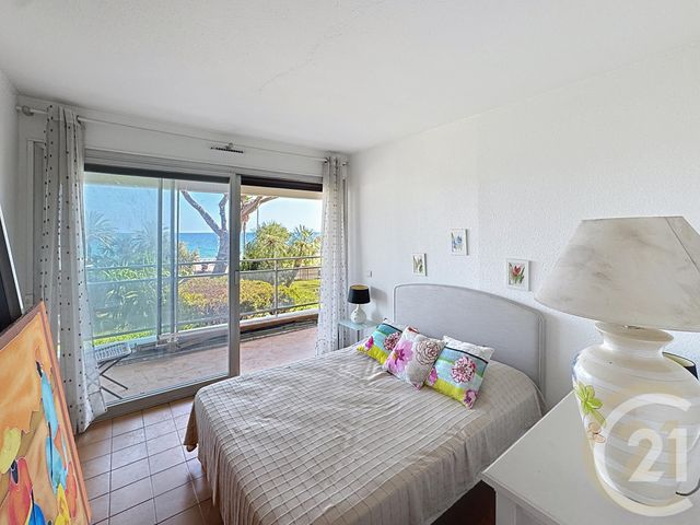Afficher la photo en grand Appartement F3 à vendre - 3 pièces - 67.29 m2 - CANNES LA BOCCA - 06 - PROVENCE-ALPES-COTE-D-AZUR - Century 21 Immobilier Conseil
