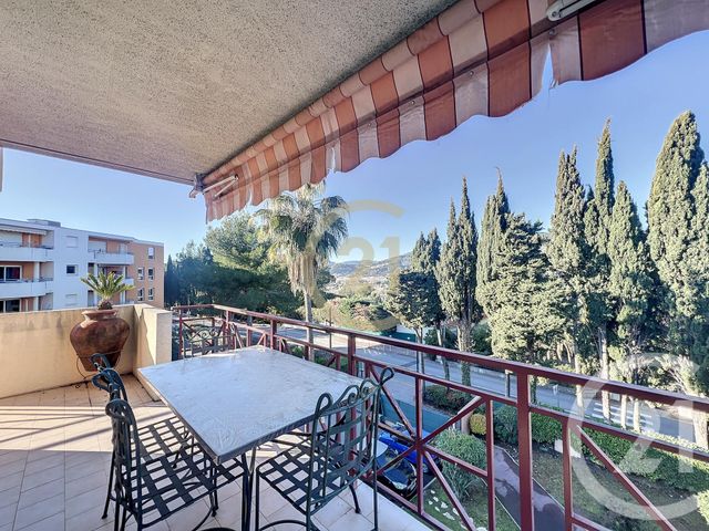 Appartement F2 à louer - 2 pièces - 45.4 m2 - CANNES LA BOCCA - 06 - PROVENCE-ALPES-COTE-D-AZUR - Century 21 Immobilier Conseil