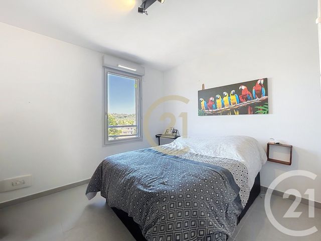 Appartement F4 à vendre - 4 pièces - 86.0 m2 - MANDELIEU LA NAPOULE - 06 - PROVENCE-ALPES-COTE-D-AZUR - Century 21 Immobilier Conseil