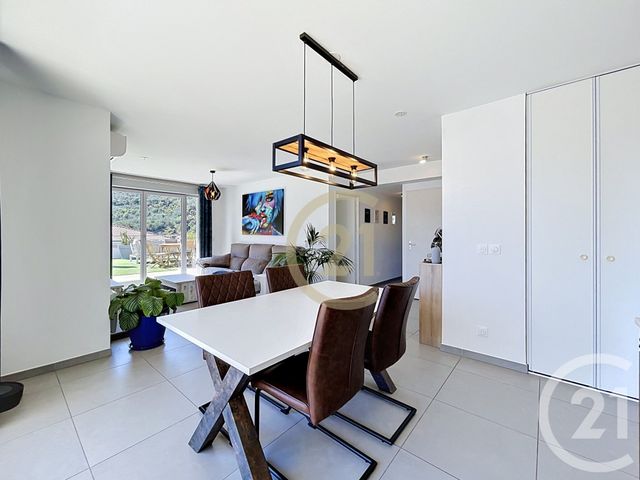 Appartement F4 à vendre - 4 pièces - 86.0 m2 - MANDELIEU LA NAPOULE - 06 - PROVENCE-ALPES-COTE-D-AZUR - Century 21 Immobilier Conseil
