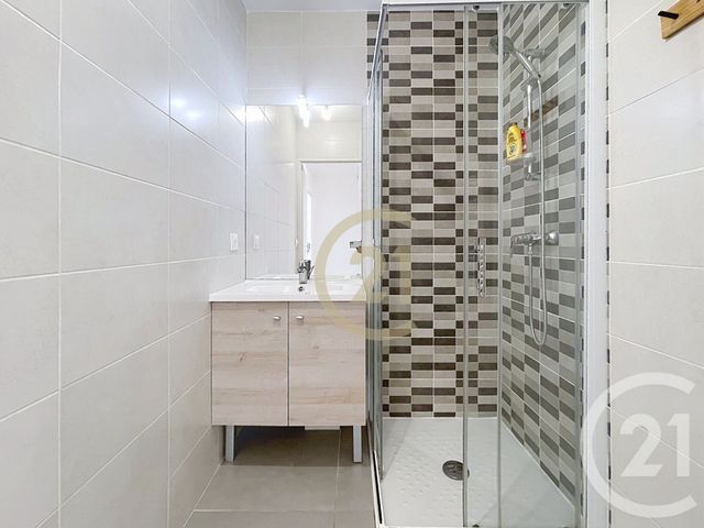 Appartement F4 à vendre - 4 pièces - 86.0 m2 - MANDELIEU LA NAPOULE - 06 - PROVENCE-ALPES-COTE-D-AZUR - Century 21 Immobilier Conseil