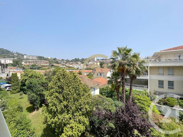 Afficher la photo en grand Appartement à vendre - 3 pièces - 79.46 m2 - CANNES LA BOCCA - 06 - PROVENCE-ALPES-COTE-D-AZUR - Century 21 Immobilier Conseil
