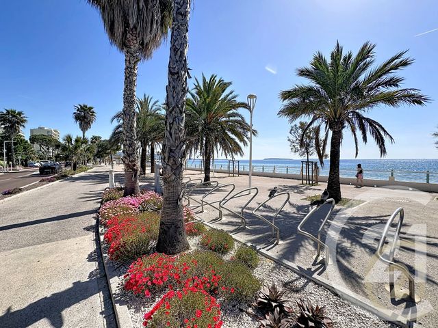 Appartement F2 à vendre - 2 pièces - 42.59 m2 - CANNES LA BOCCA - 06 - PROVENCE-ALPES-COTE-D-AZUR - Century 21 Immobilier Conseil