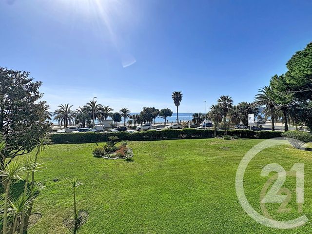 Appartement F2 à vendre - 2 pièces - 42.59 m2 - CANNES LA BOCCA - 06 - PROVENCE-ALPES-COTE-D-AZUR - Century 21 Immobilier Conseil