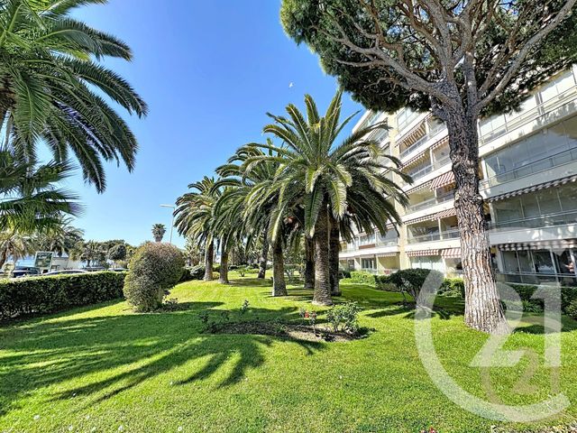 Appartement F2 à vendre - 2 pièces - 42.59 m2 - CANNES LA BOCCA - 06 - PROVENCE-ALPES-COTE-D-AZUR - Century 21 Immobilier Conseil