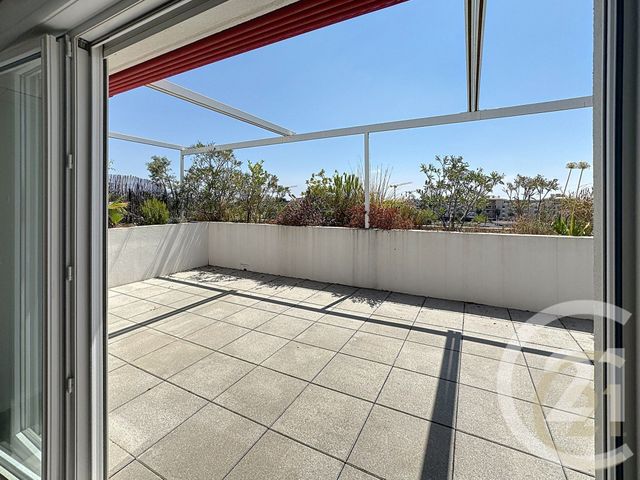 Appartement Toit terrasse à vendre - 4 pièces - 78.0 m2 - CANNES LA BOCCA - 06 - PROVENCE-ALPES-COTE-D-AZUR - Century 21 Immobilier Conseil