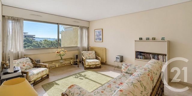 Appartement F2 à vendre - 2 pièces - 47.52 m2 - CANNES LA BOCCA - 06 - PROVENCE-ALPES-COTE-D-AZUR - Century 21 Immobilier Conseil