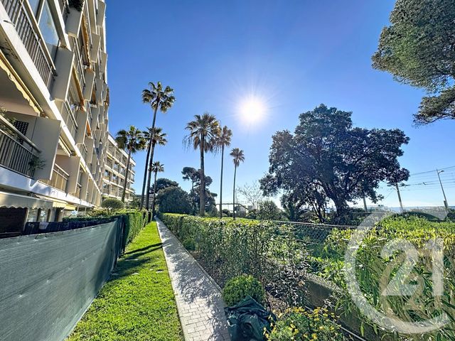 Appartement F1 à vendre - 1 pièce - 30.0 m2 - CANNES LA BOCCA - 06 - PROVENCE-ALPES-COTE-D-AZUR - Century 21 Immobilier Conseil