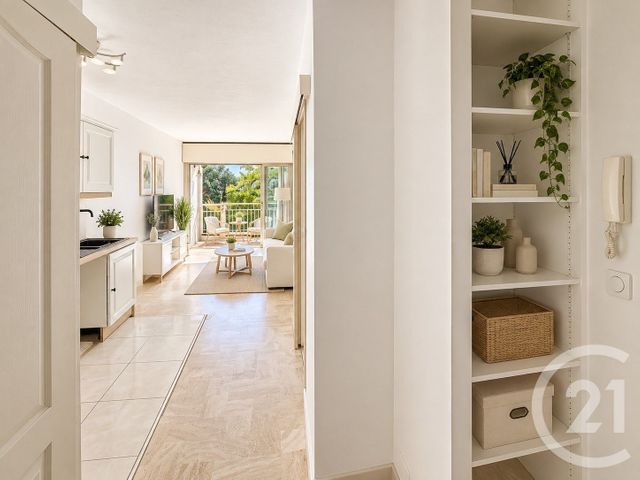 Appartement F1 à vendre - 1 pièce - 30.0 m2 - CANNES LA BOCCA - 06 - PROVENCE-ALPES-COTE-D-AZUR - Century 21 Immobilier Conseil