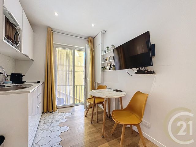 Afficher la photo en grand Appartement T3 à vendre - 3 pièces - 39.73 m2 - CANNES - 06 - PROVENCE-ALPES-COTE-D-AZUR - Century 21 Immobilier Conseil