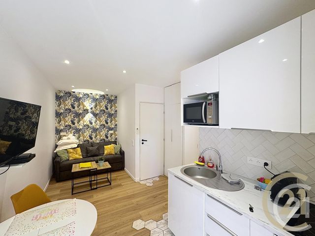 Afficher la photo en grand Appartement T3 à vendre - 3 pièces - 39.73 m2 - CANNES - 06 - PROVENCE-ALPES-COTE-D-AZUR - Century 21 Immobilier Conseil