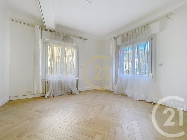 Appartement F3 à vendre - 3 pièces - 80.62 m2 - CANNES LA BOCCA - 06 - PROVENCE-ALPES-COTE-D-AZUR - Century 21 Immobilier Conseil