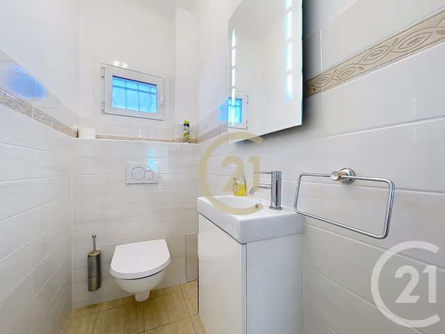 Appartement F3 à vendre - 3 pièces - 80.62 m2 - CANNES LA BOCCA - 06 - PROVENCE-ALPES-COTE-D-AZUR - Century 21 Immobilier Conseil