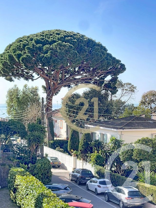 Appartement F3 à vendre - 3 pièces - 80.62 m2 - CANNES LA BOCCA - 06 - PROVENCE-ALPES-COTE-D-AZUR - Century 21 Immobilier Conseil