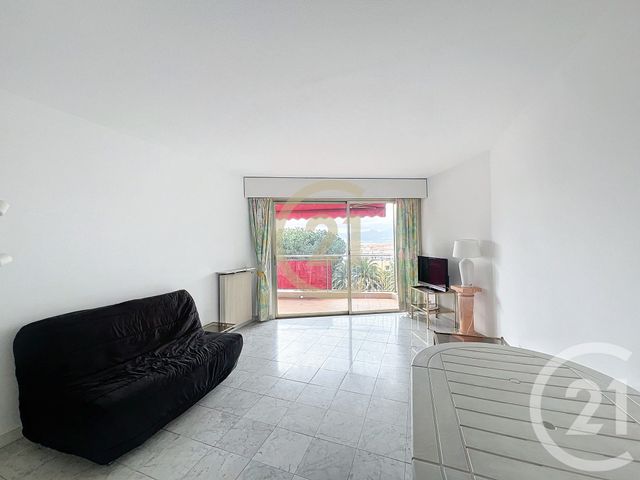 Appartement F2 à louer - 2 pièces - 59.77 m2 - CANNES LA BOCCA - 06 - PROVENCE-ALPES-COTE-D-AZUR - Century 21 Immobilier Conseil