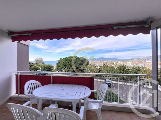 Appartement F2 à louer - 2 pièces - 59.77 m2 - CANNES LA BOCCA - 06 - PROVENCE-ALPES-COTE-D-AZUR - Century 21 Immobilier Conseil