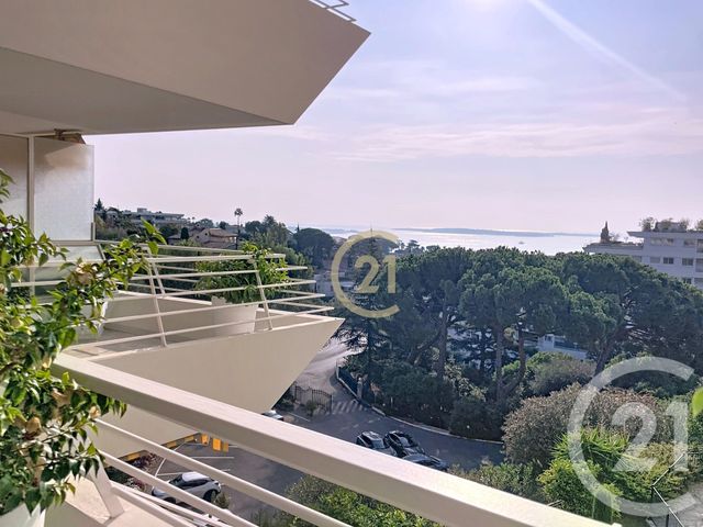 Appartement F3 à vendre CANNES LA BOCCA