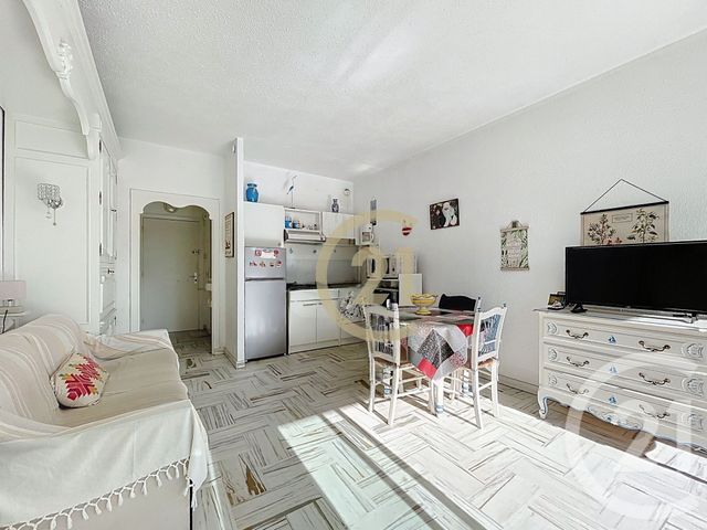 Appartement Studio à vendre - 1 pièce - 25.28 m2 - CANNES LA BOCCA - 06 - PROVENCE-ALPES-COTE-D-AZUR - Century 21 Immobilier Conseil