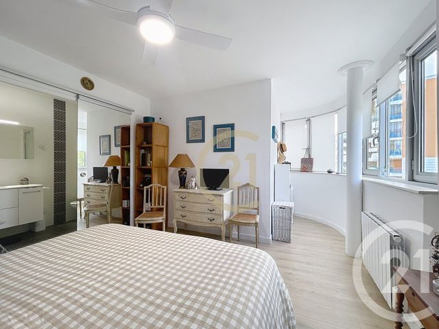 Appartement F4 à vendre - 4 pièces - 95.0 m2 - CANNES LA BOCCA - 06 - PROVENCE-ALPES-COTE-D-AZUR - Century 21 Immobilier Conseil