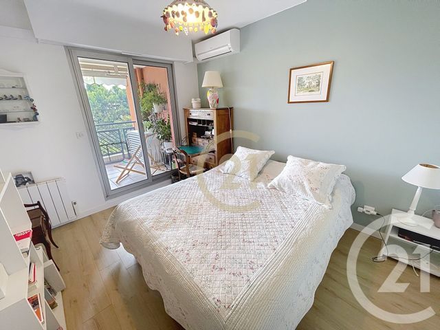 Appartement F4 à vendre - 4 pièces - 95.0 m2 - CANNES LA BOCCA - 06 - PROVENCE-ALPES-COTE-D-AZUR - Century 21 Immobilier Conseil