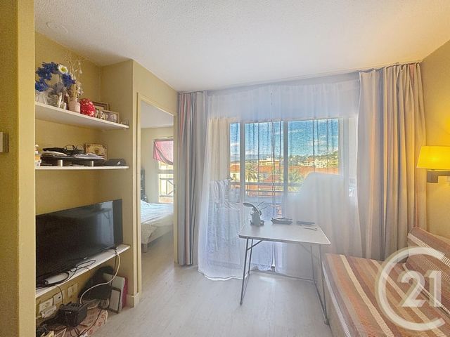 Appartement T2 à vendre - 2 pièces - 28.01 m2 - CANNES LA BOCCA - 06 - PROVENCE-ALPES-COTE-D-AZUR - Century 21 Immobilier Conseil