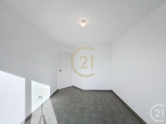 Appartement T2 à louer - 2 pièces - 36.18 m2 - CANNES LA BOCCA - 06 - PROVENCE-ALPES-COTE-D-AZUR - Century 21 Immobilier Conseil