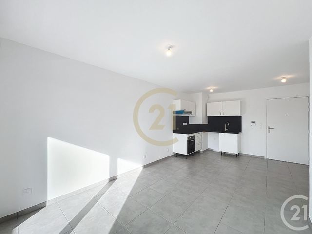 Appartement T2 à louer - 2 pièces - 36.18 m2 - CANNES LA BOCCA - 06 - PROVENCE-ALPES-COTE-D-AZUR - Century 21 Immobilier Conseil