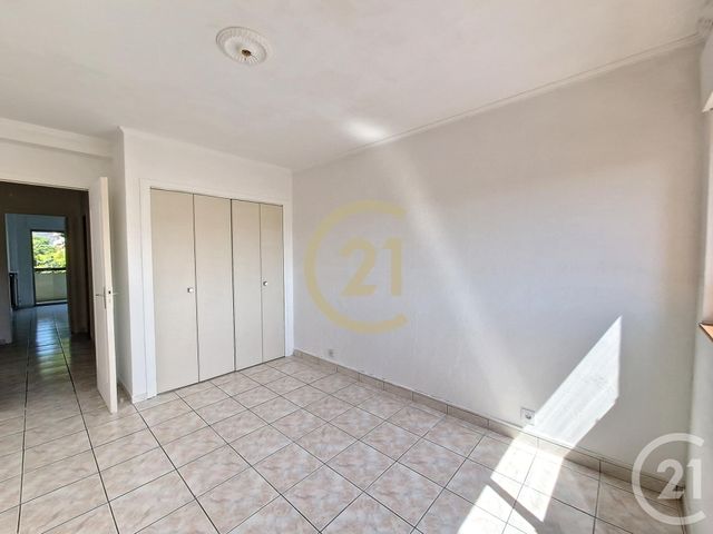 Appartement F3 à louer - 3 pièces - 59.37 m2 - CANNES LA BOCCA - 06 - PROVENCE-ALPES-COTE-D-AZUR - Century 21 Immobilier Conseil