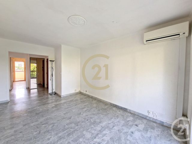 Appartement F3 à louer - 3 pièces - 59.37 m2 - CANNES LA BOCCA - 06 - PROVENCE-ALPES-COTE-D-AZUR - Century 21 Immobilier Conseil