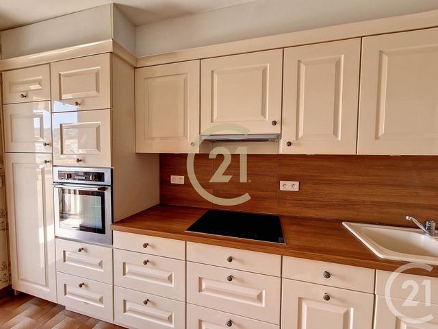 Appartement F3 à louer - 3 pièces - 59.37 m2 - CANNES LA BOCCA - 06 - PROVENCE-ALPES-COTE-D-AZUR - Century 21 Immobilier Conseil