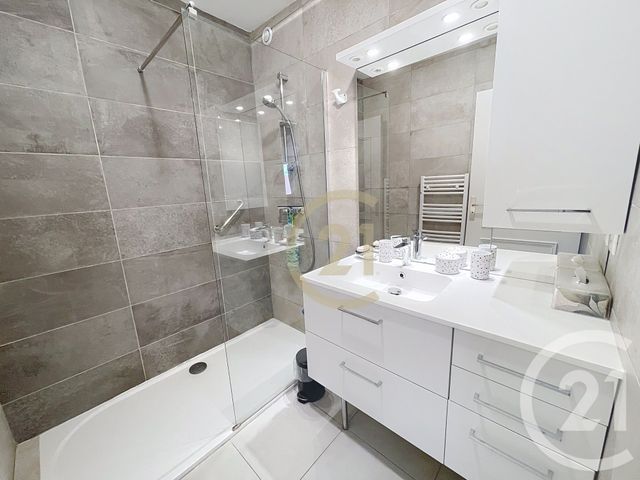 Appartement F4 à vendre - 4 pièces - 95.0 m2 - CANNES - 06 - PROVENCE-ALPES-COTE-D-AZUR - Century 21 Immobilier Conseil