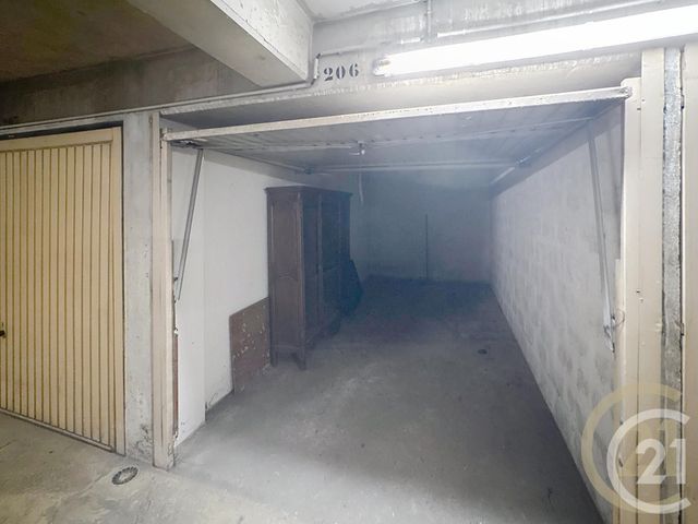 Afficher la photo en grand parking à vendre - 13.16 m2 - LE CANNET - 06 - PROVENCE-ALPES-COTE-D-AZUR - Century 21 Immobilier Conseil