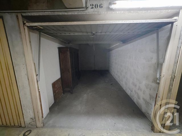 Afficher la photo en grand parking à vendre - 13.16 m2 - LE CANNET - 06 - PROVENCE-ALPES-COTE-D-AZUR - Century 21 Immobilier Conseil