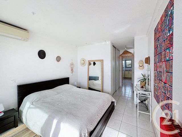 Afficher la photo en grand Appartement F2 à vendre - 2 pièces - 51.0 m2 - CANNES LA BOCCA - 06 - PROVENCE-ALPES-COTE-D-AZUR - Century 21 Immobilier Conseil