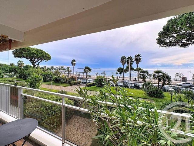 Afficher la photo en grand Appartement F2 à vendre - 2 pièces - 51.0 m2 - CANNES LA BOCCA - 06 - PROVENCE-ALPES-COTE-D-AZUR - Century 21 Immobilier Conseil