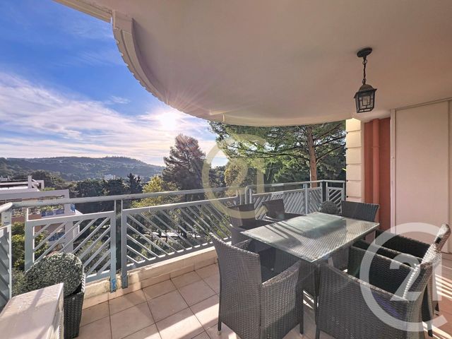 Afficher la photo en grand Appartement T2 à louer - 2 pièces - 32.81 m2 - CANNES LA BOCCA - 06 - PROVENCE-ALPES-COTE-D-AZUR - Century 21 Immobilier Conseil