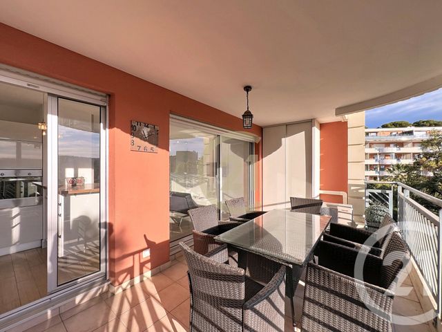 Afficher la photo en grand Appartement T2 à louer - 2 pièces - 32.81 m2 - CANNES LA BOCCA - 06 - PROVENCE-ALPES-COTE-D-AZUR - Century 21 Immobilier Conseil
