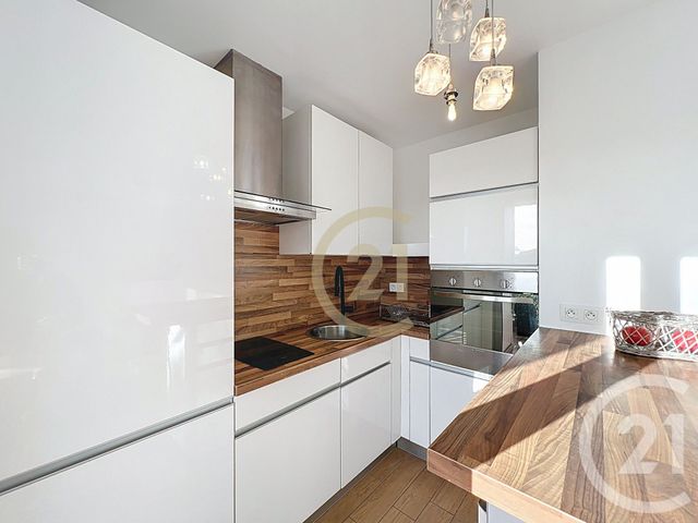 Afficher la photo en grand Appartement T2 à louer - 2 pièces - 32.81 m2 - CANNES LA BOCCA - 06 - PROVENCE-ALPES-COTE-D-AZUR - Century 21 Immobilier Conseil