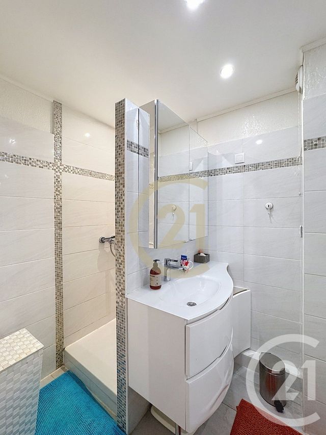 Appartement F2 à vendre - 2 pièces - 52.38 m2 - CANNES LA BOCCA - 06 - PROVENCE-ALPES-COTE-D-AZUR - Century 21 Immobilier Conseil
